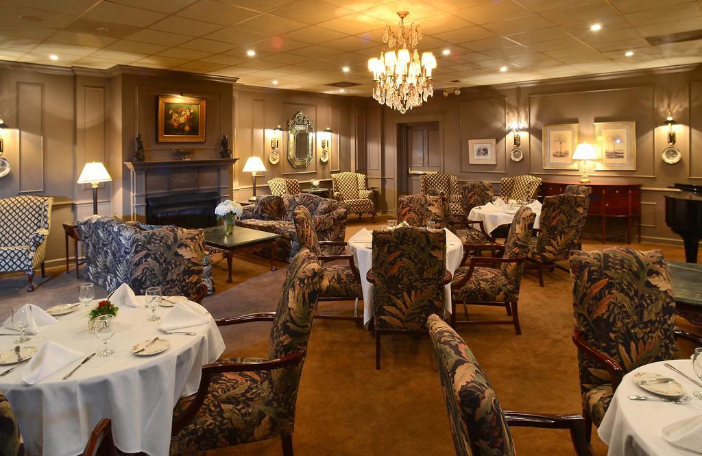Phoenix Inn Of Greenville Restoran gambar